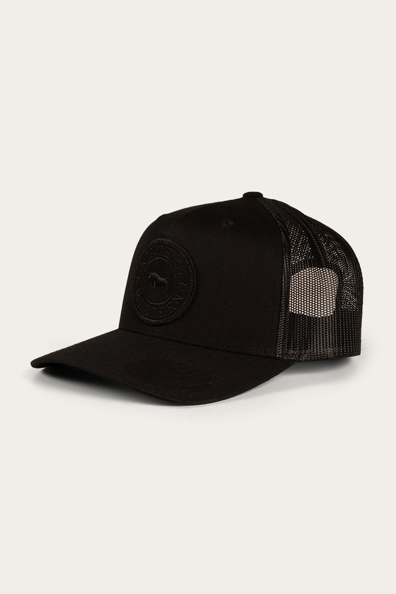 Signature Bull Trucker Cap - Black/Black